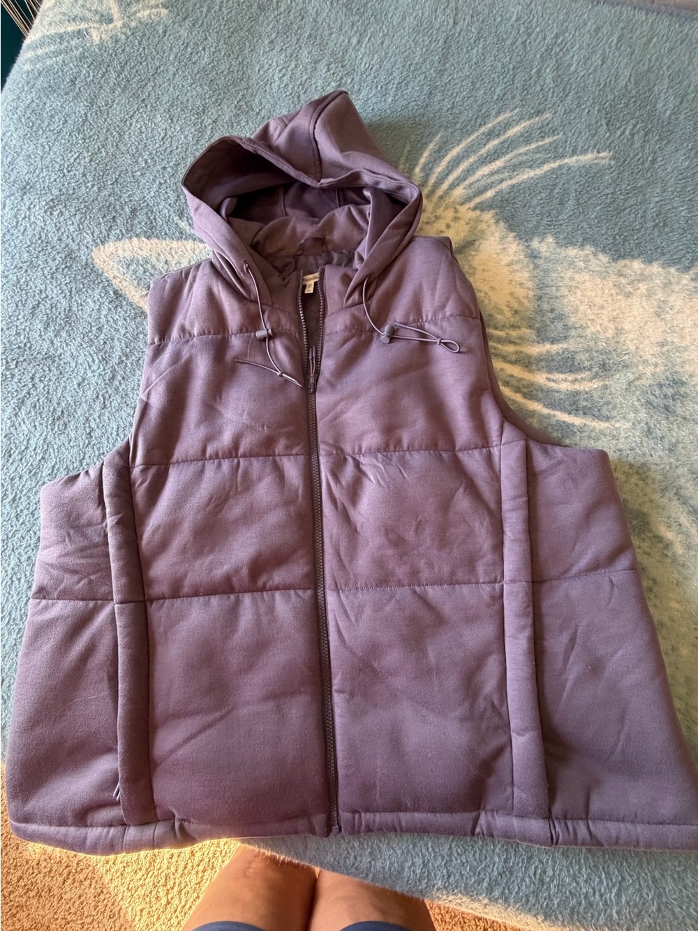 Maurice’s Women’s Insulated Medium Lavendar/Mauve Colored Hooded Vest 2XL